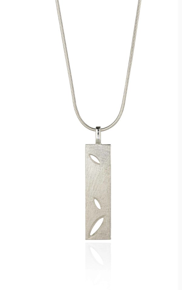 Product Silver Lace Leaf Oblong Pendant Jewellery